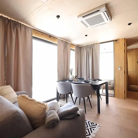 Jazine Vakantiehuis *