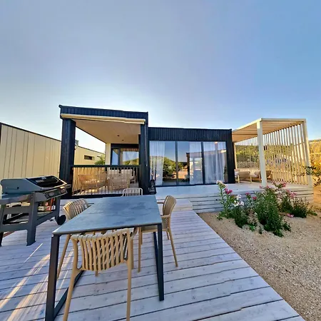 Jazine Holiday home Tisno